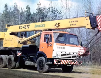 КС-4572 "Полесье" на шасси КамАЗ-53213 '1991–95