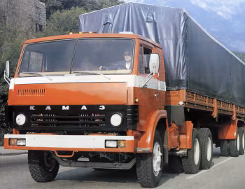КамАЗ-54112 с полуприцепом ОдАЗ-9370