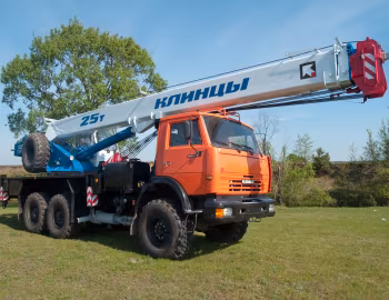 КС-55713-5К "Клинцы" на шасси КамАЗ-43118 '2005–pr.