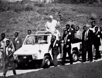 Pope John Paul II, Karenjy Mazana "papamobile"