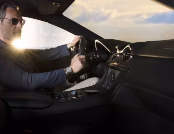 Інтэр'ер 2017–21 Karma Revero '2016–21
