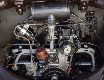 Bajo el capó Volkswagen Model 15 Karmann Cabriolet (Type 1) '1951–53