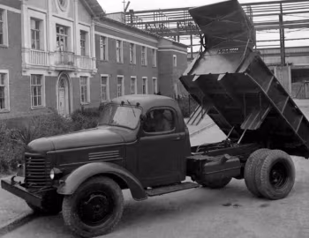 КАЗ-585Б/В '04.1952–59