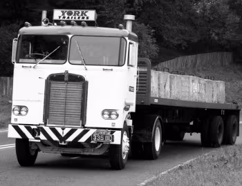 Kenworth K100 [Australia] '1963–77