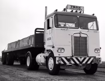 Kenworth K100 [Australia] '1963–77