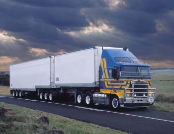 Kenworth K104 '1999–2008