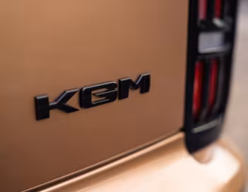 Логотип KGM Actyon [EU-spec] '2025–н.в.