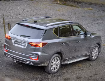 KGM Rexton [UK-spec] '2024–pr.