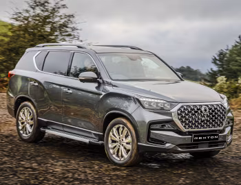 KGM Rexton [UK-spec] '2024–pr.