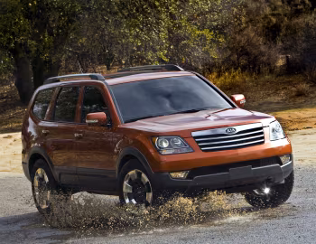 2009–11 Kia Borrego (HM) '2008–11