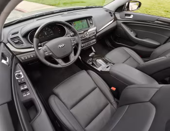 Торпедо 2014–16 Kia Cadenza [North America] (VG) '2013–16