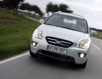 Kia Carens [Worldwide] (UN) '04.2006–10
