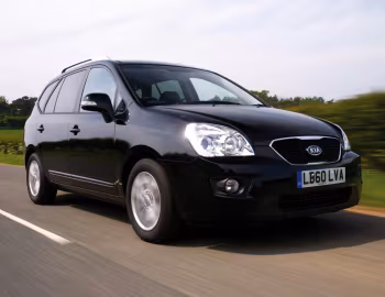 Kia Carens [UK-spec] (UN) '2010–12
