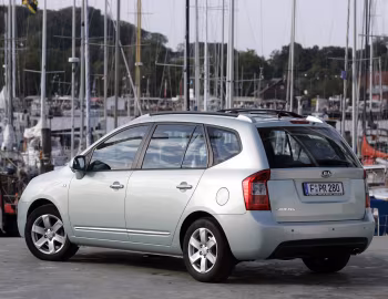 Kia Carens [Worldwide] (UN) '04.2006–10