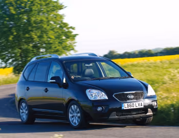 Kia Carens [UK-spec] (UN) '2010–12