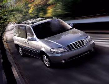 Kia Carnival [Worldwide] (GQ) '02.2001–06.2003