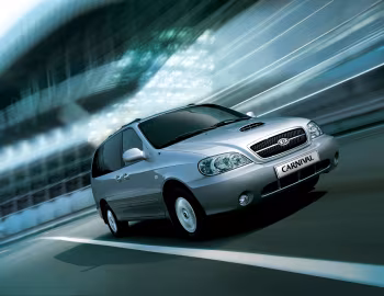 Kia Carnival (GQ) '06.2003–10.2005