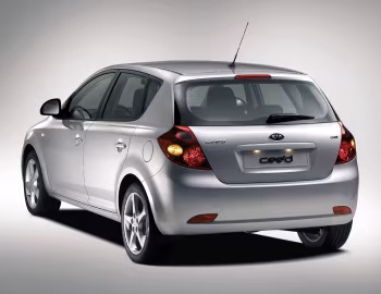 Kia cee'd [Worldwide] (ED) '2007–09