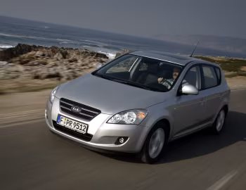 Kia cee'd [Worldwide] (ED) '2007–09