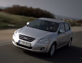 Kia cee'd [Worldwide] (ED) '2007–09