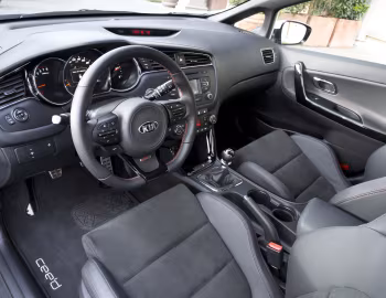 Торпедо Kia cee'd GT [Worldwide] (JD) '2015–18