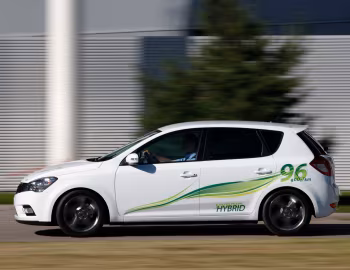 Kia cee'd Hybrid (ED) '2009–12