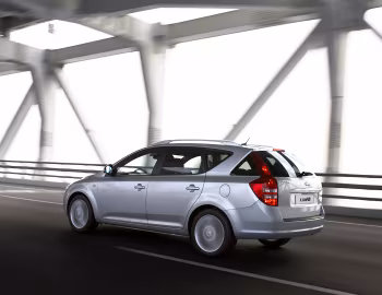 Kia cee'd_SW [Worldwide] (ED) '2007–09