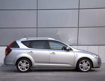 Kia cee'd_SW [Worldwide] (ED) '2007–09