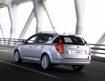 Kia cee'd_SW [Worldwide] (ED) '2007–09