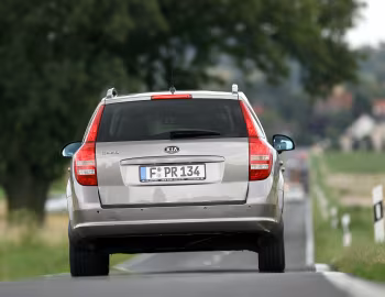 Kia cee'd_SW [Worldwide] (ED) '2007–09