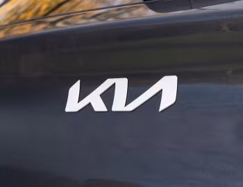 Kia Ceed [UK-spec] '2021–25