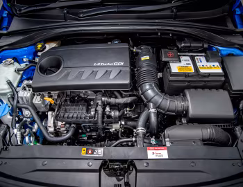 Пад капотам Kia Ceed "First Edition" [UK-spec] '2018