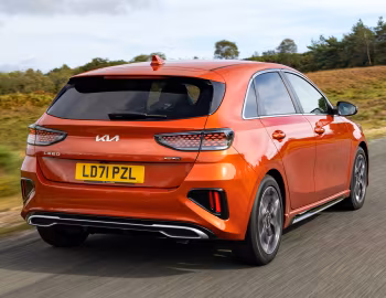 Kia Ceed GT Line [UK-spec] '2021–25