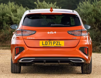 Kia Ceed GT Line [UK-spec] '2021–25