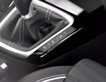 Interior Kia Ceed GT Line [UK-spec] '2021–25
