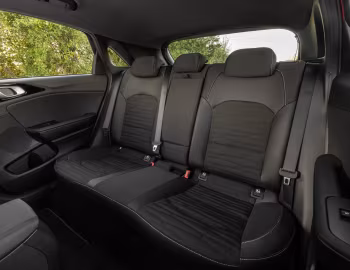 Interior Kia Ceed GT Line [UK-spec] '2021–25