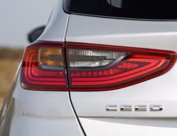 Kia Ceed GT Line [UK-spec] '2018–21