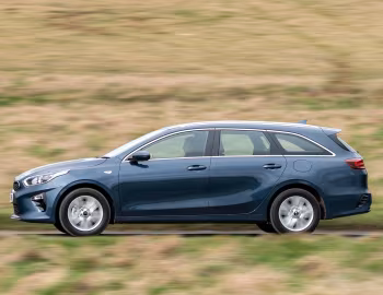 Kia Ceed Sportswagon EcoDynamics+ [UK-spec] '2020–21