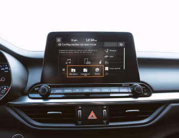 Interior Kia Cerato 2.0 [Latam] '2019–24