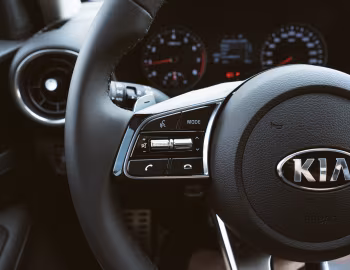 Interior Kia Cerato 2.0 [Latam] '2019–24