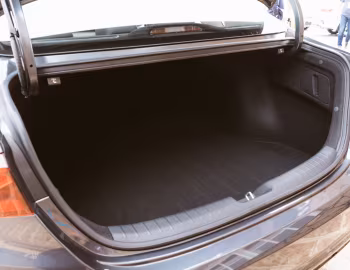 Boot Kia Cerato 2.0 [Latam] '2019–24