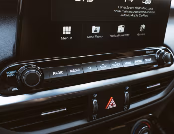 Interior Kia Cerato 2.0 [Latam] '2019–24