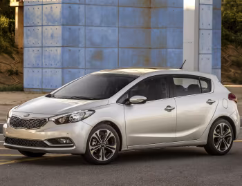 Kia Cerato Hatchback [Worldwide] '2013–16