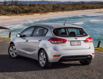 Kia Cerato Hatchback [Australia] '2013–16