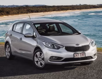 Kia Cerato Hatchback [Australia] '2013–16
