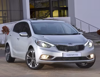 Kia Cerato Hatchback [South Africa] '2013–16