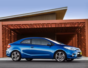 Kia Cerato Koup [Australia] '2013–16