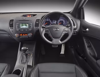 Торпедо Kia Cerato Koup [South Africa] '2014–16