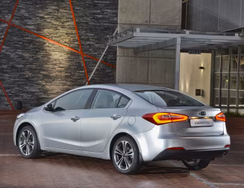 Kia Cerato Sedan [South Africa] '2013–16