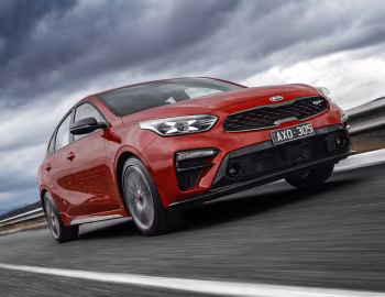 Kia Cerato Hatch GT [Australia] '2019–21